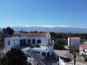 Xirosterni MIT VIDEO: Wunderschön Renovierte Villa mit Meer- und Bergblick zum Verkauf in Xirosterni Haus kaufen